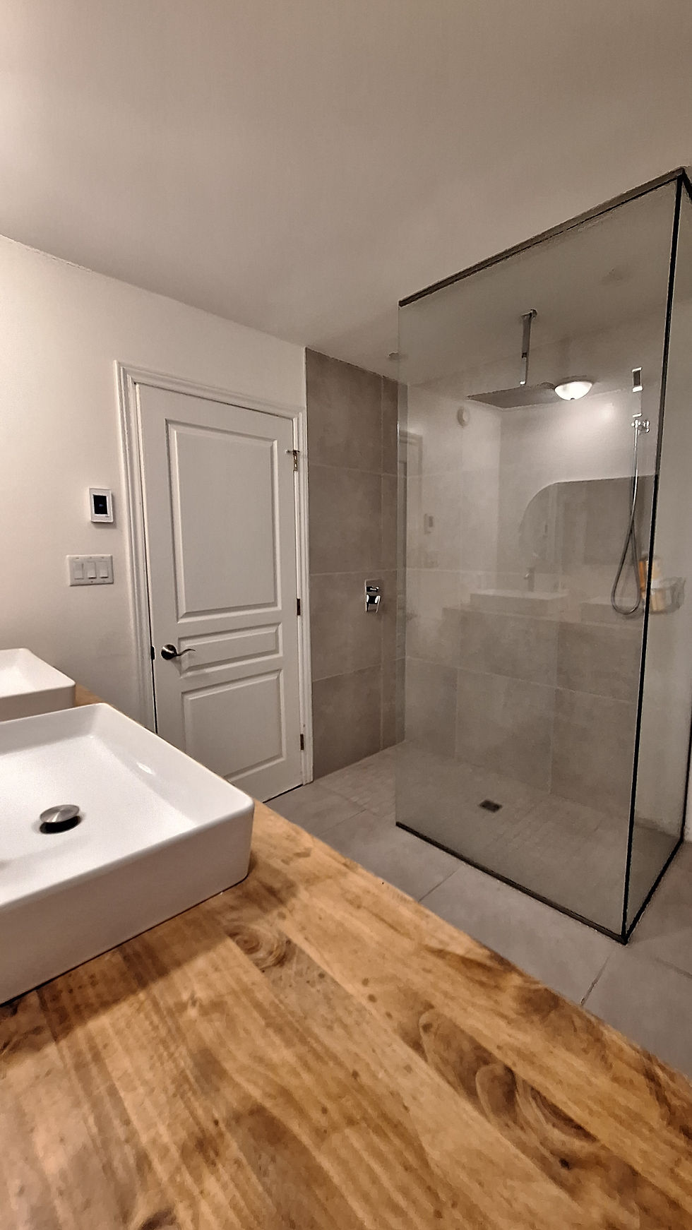 curbless shower with heated floors