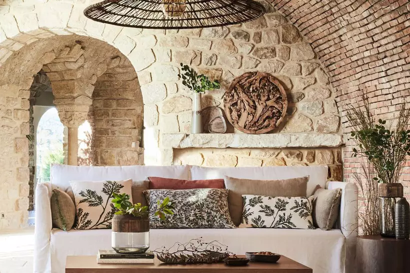 salon canapé couleurs terres