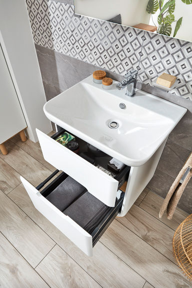 Vamigo My Way 2.0 Badmöbel Waschtischunterschrank mit geöffneten Auszügen