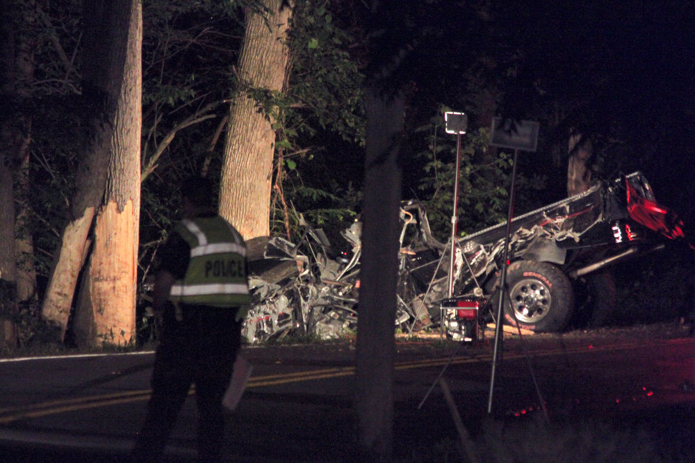 Fatal Crash Leaves Three Teenagers Dead in Clarksburg