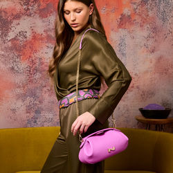 Thalie_304_Square