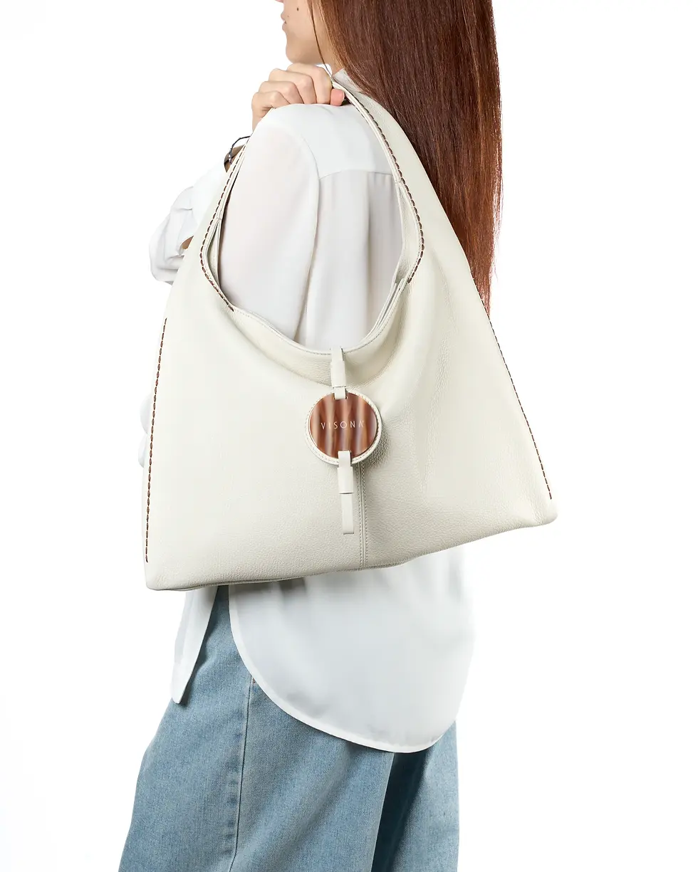 Thumbnail: Plinio Visona - California - Milk