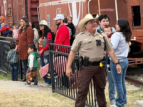 99E03B48-8217-499B-AA5B-31E31F37BA5F_1_1