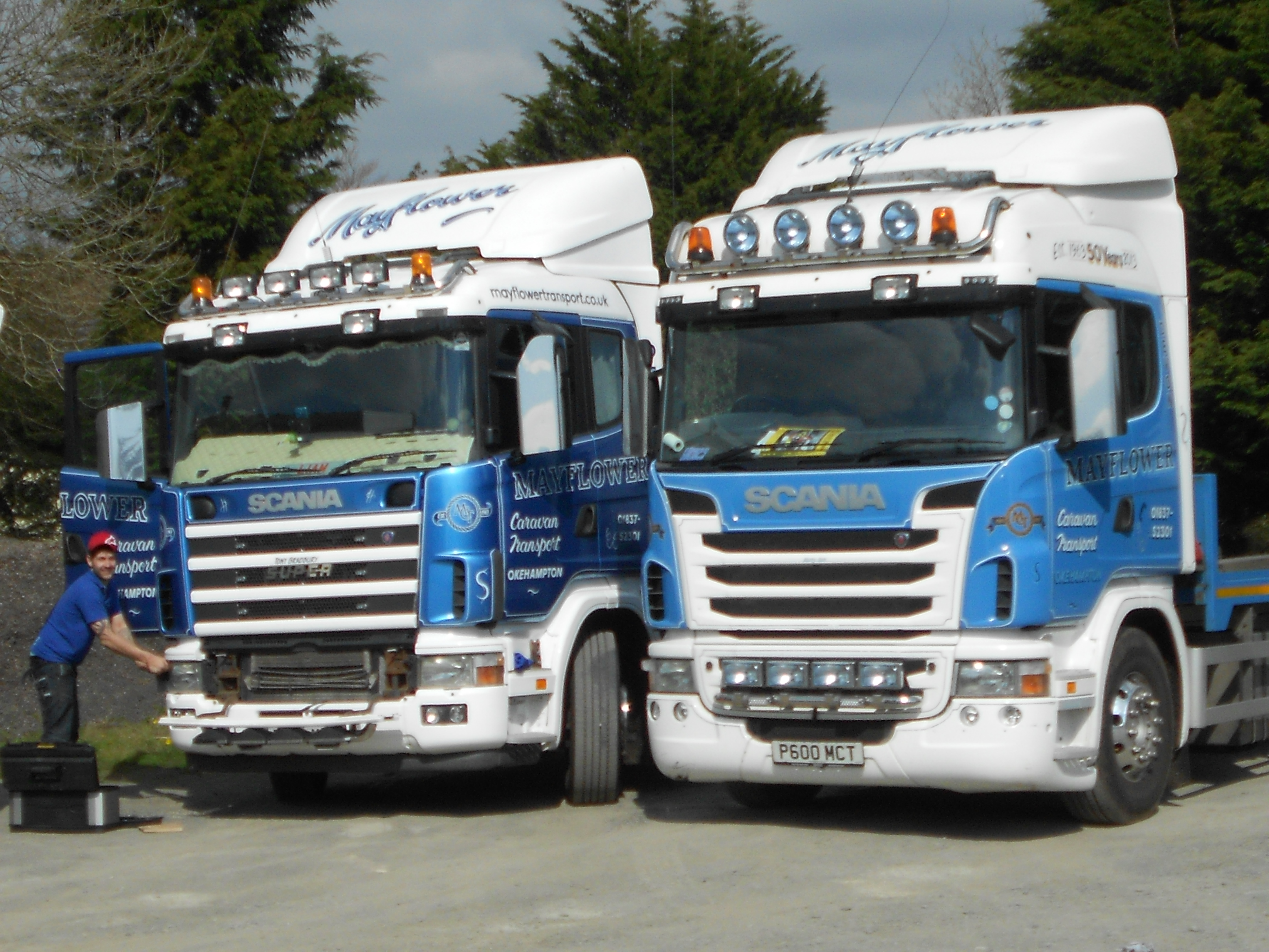Mayflower Caravan Transport
