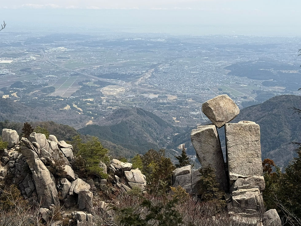 (063) 春分の御在所岳、そっと残る冬に触れ アクアイグニスでとろける日