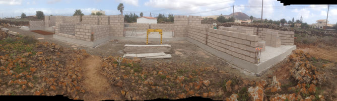 Day 24: Continuing the walls and a new driveway!