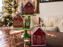 2023 Christmas Coffee Table Talk... Centerpieces.