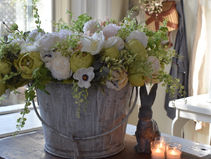 Tips on How To Create Beautiful Flower Arrangemts