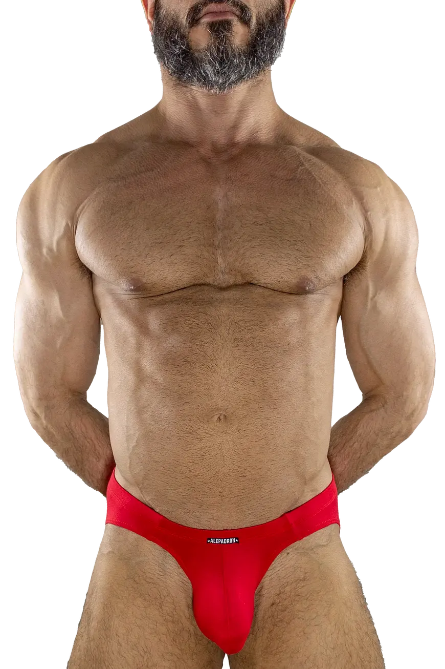 Pose frente de Slip Fundoshi rojo