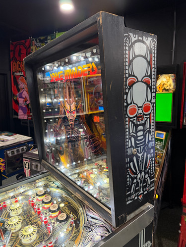 Space Invaders Pinball Machine by Bally 1980 | Orange County Pinballs