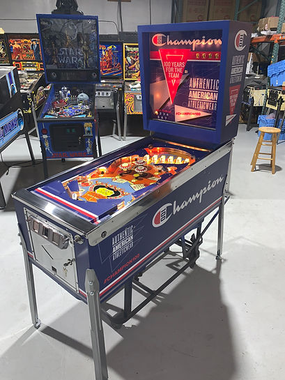 Champion Hanes Custo Pinball Machie