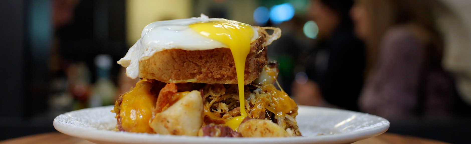 rrts2e4 (1440p).mp4.00_00_08_10.Still001.jpg