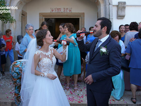 Brindemos aos noivos!