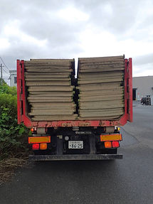 畳の運搬作業