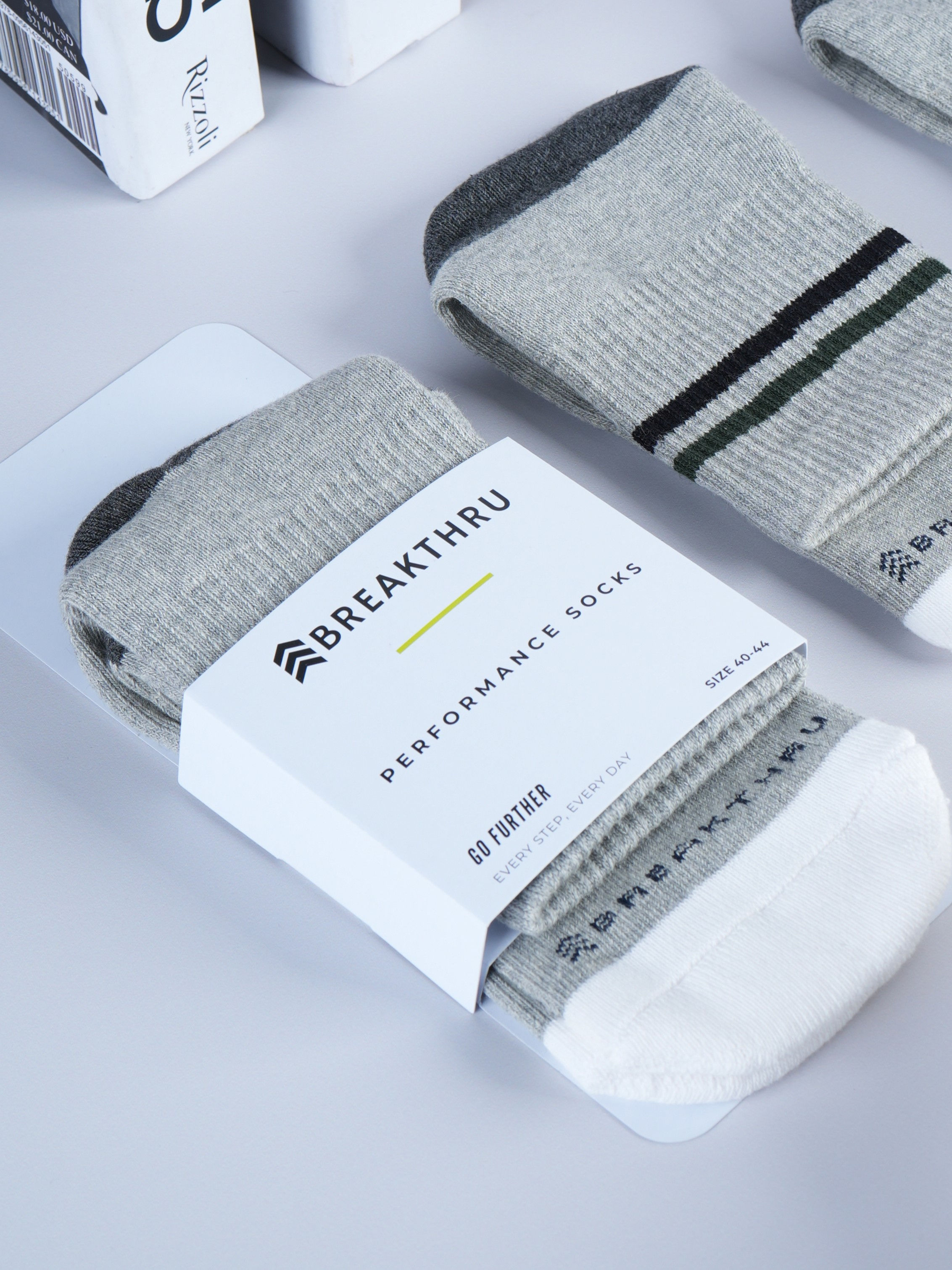 Breakthru Core Crew Socks - Grey
