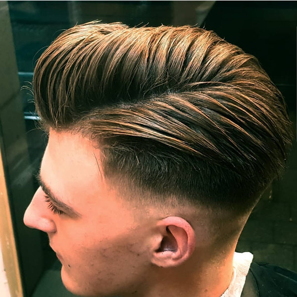Barbier aan het werk