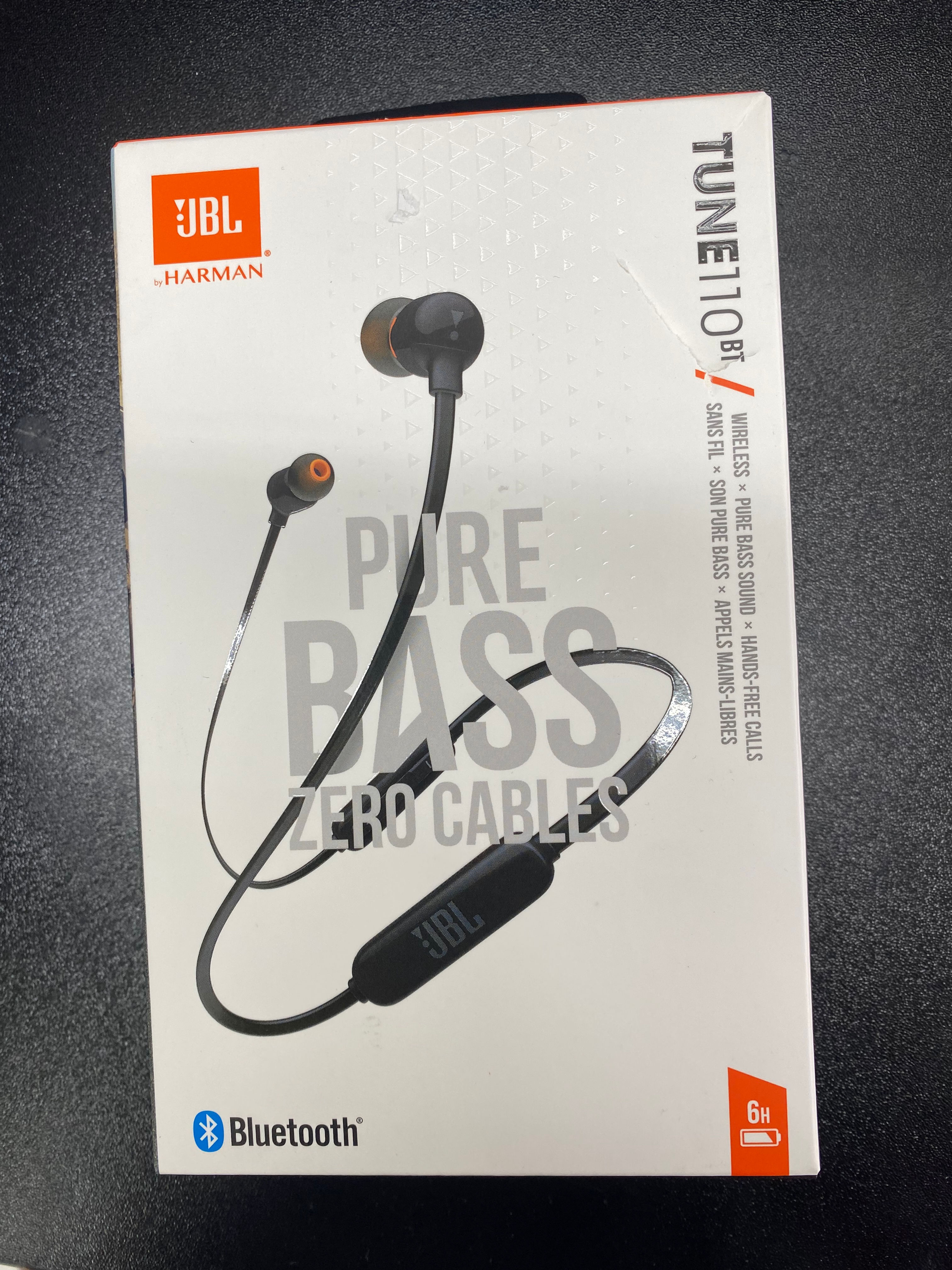 JBL HARMAN Pure Bass Wireless Earbuds