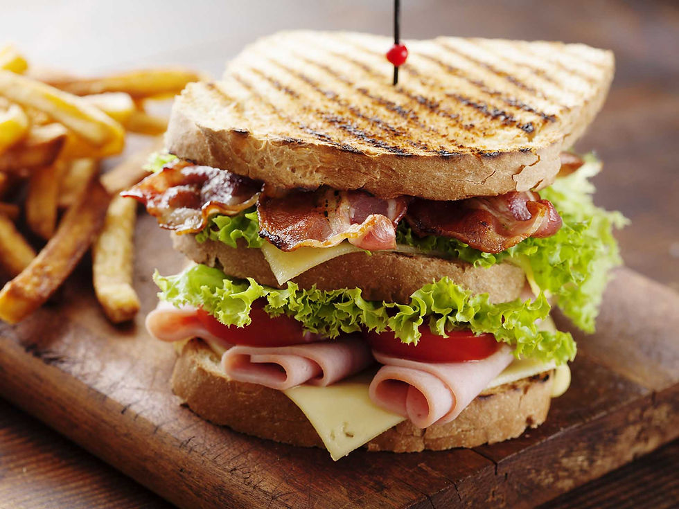 Miniatura: Sandwich de  jamn y queso panela.
