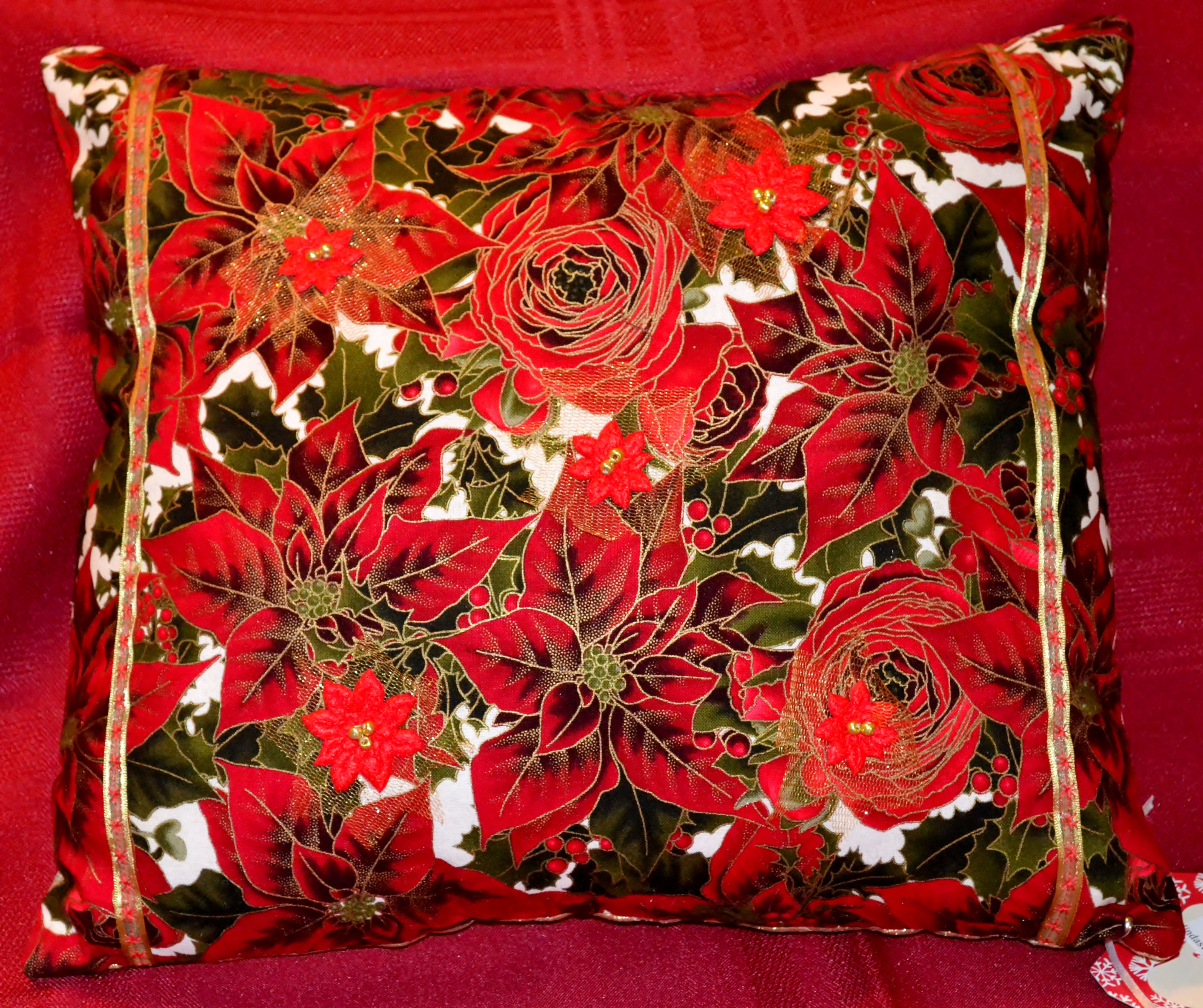 Poinsettia Pillow  Item #1301