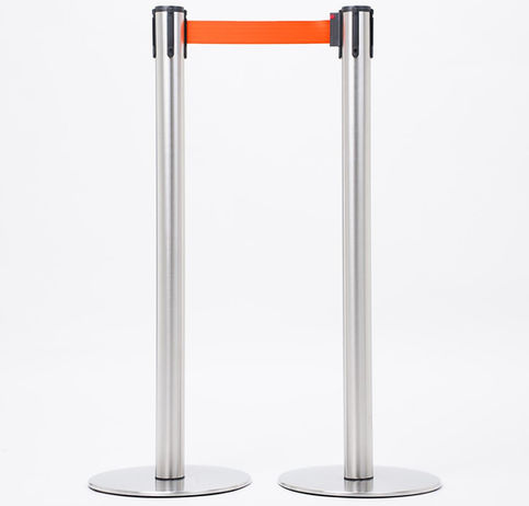 Colonnine con nastro concatenate