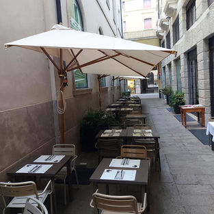 mezzo ombrellone in legno