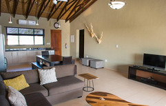 mjejane-room_2_bedroom_park_lodge_02.JPEG