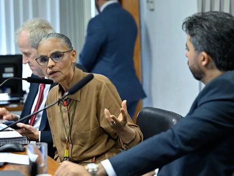 Marina Silva deixa uma audiência no Senado após ser desrespeitada