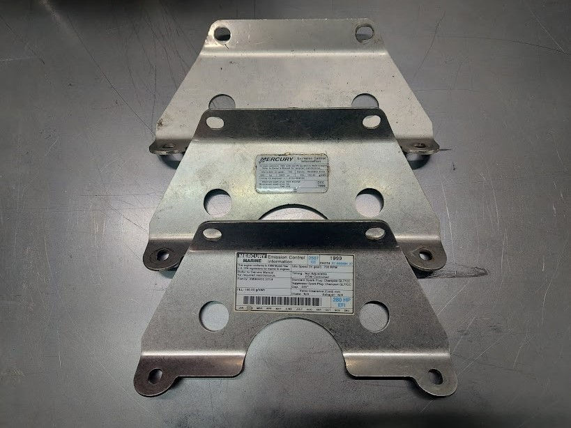 Thumbnail: Mercury 2.5 EFI V6 Cowl Braces