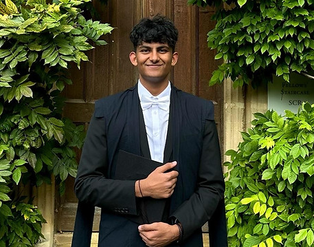 Rishi_edited.jpg