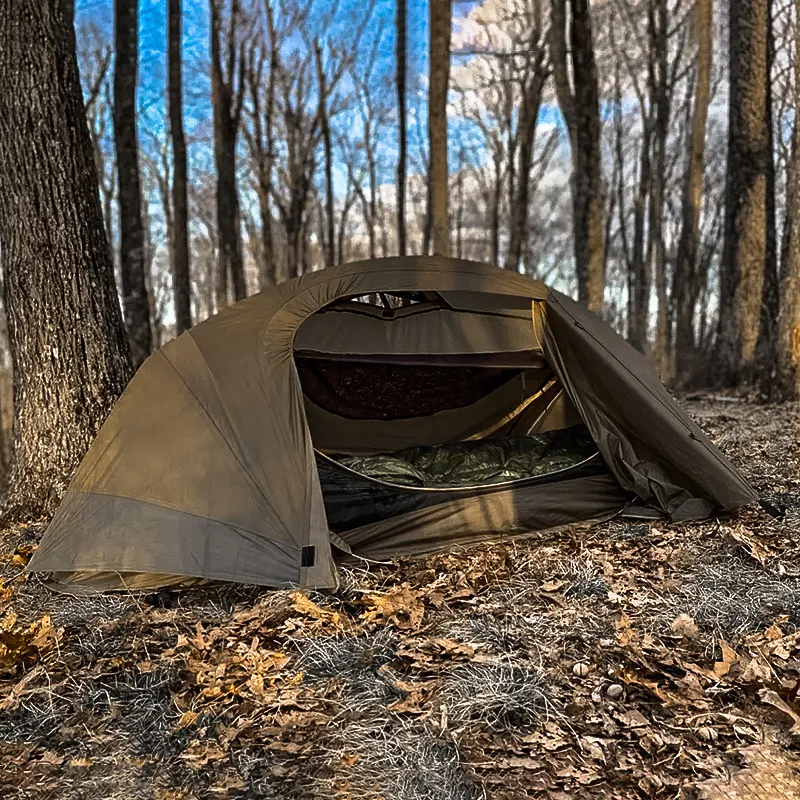 Hot-selling small volume outdoor tent single anti-mosquito waterproof fast openi