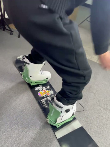 ステップオン スノーボード ビンディング 高性能クイックリリース