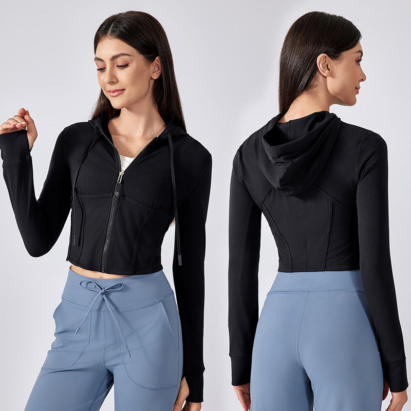 黒いジャケットを着た女性、前と後ろの姿、女性用防風フリース裏地付カジュアルスポーツパンツ、 DiaNorth-Hokkaido