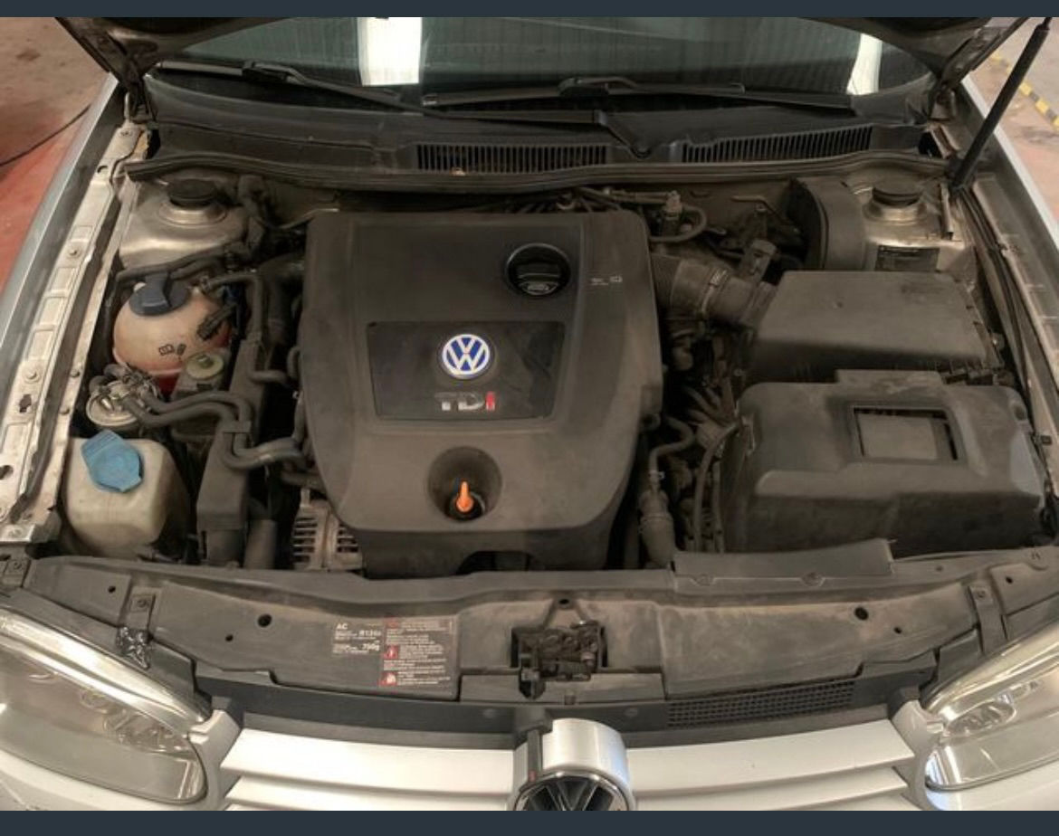 VOLKSWAGEN GOLF 1.9 TDI