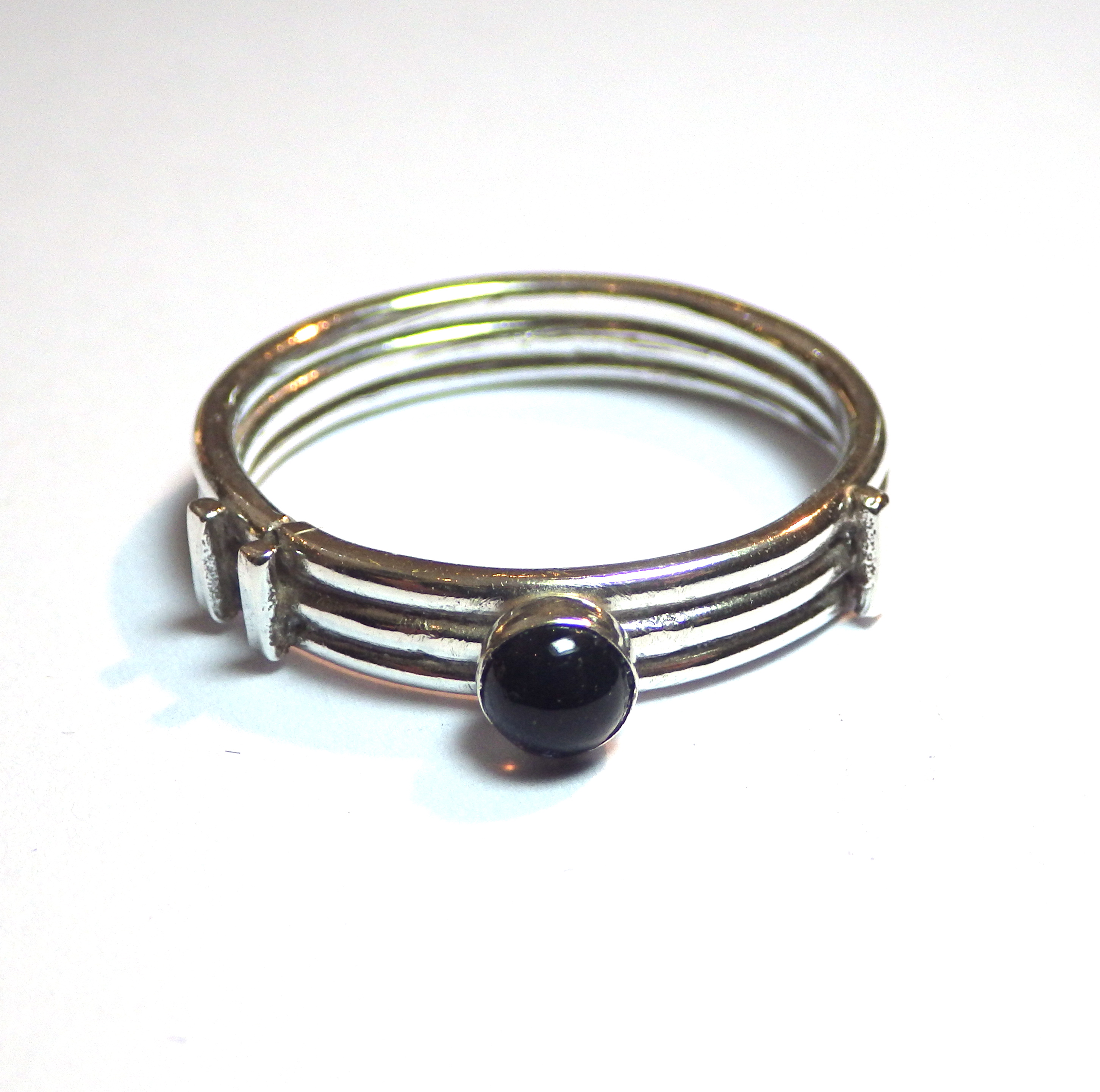 Line Ring with Stone