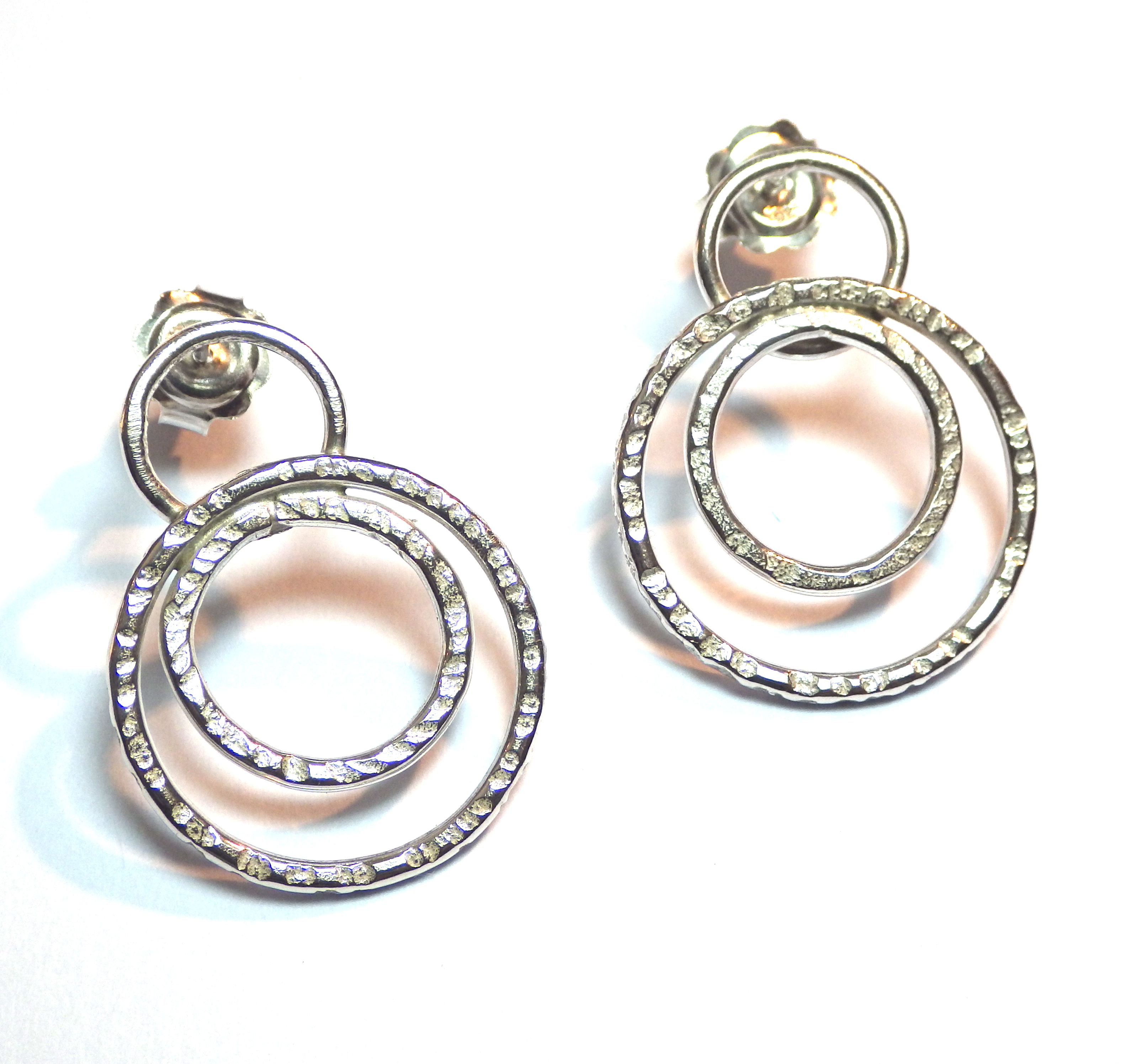 Tripple Circle Earrings.