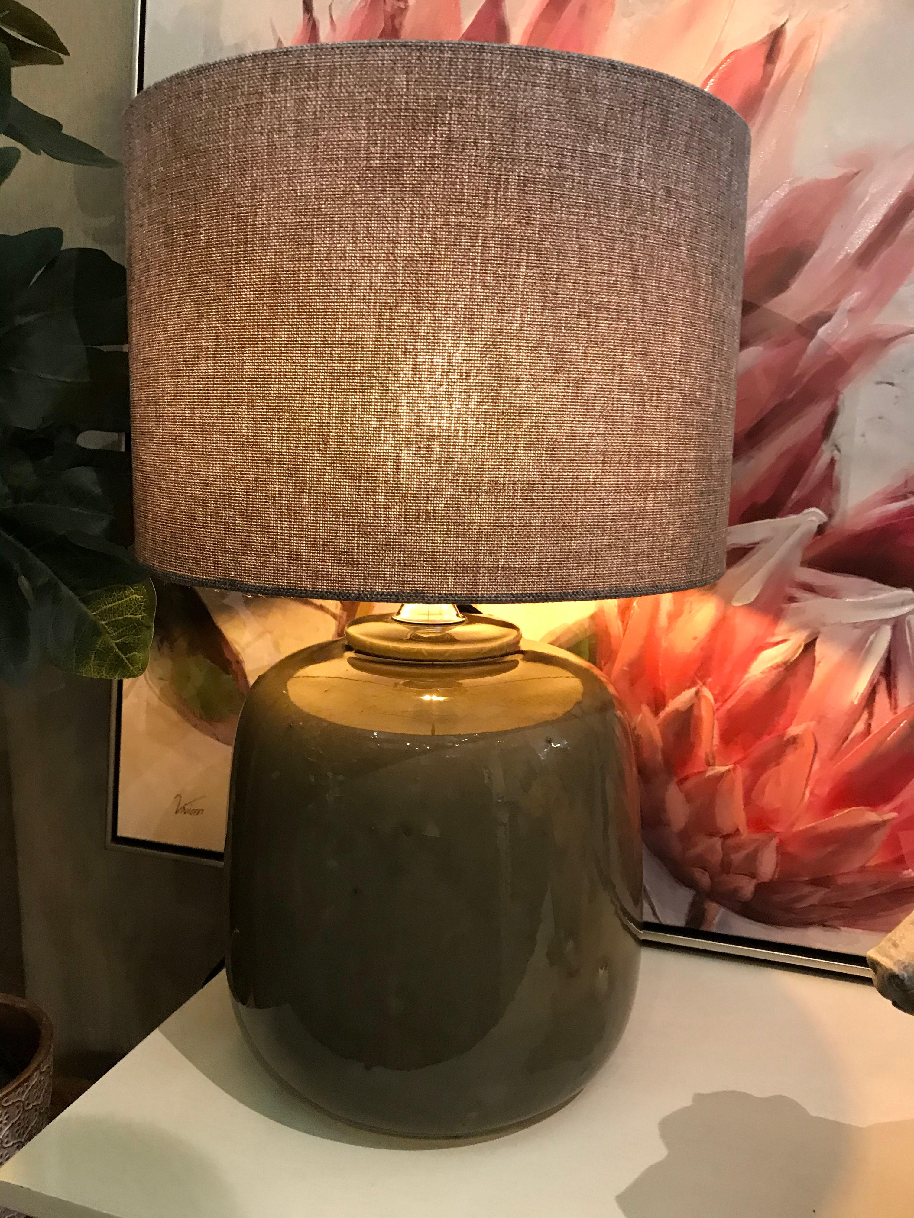 Grey ceramic lamp