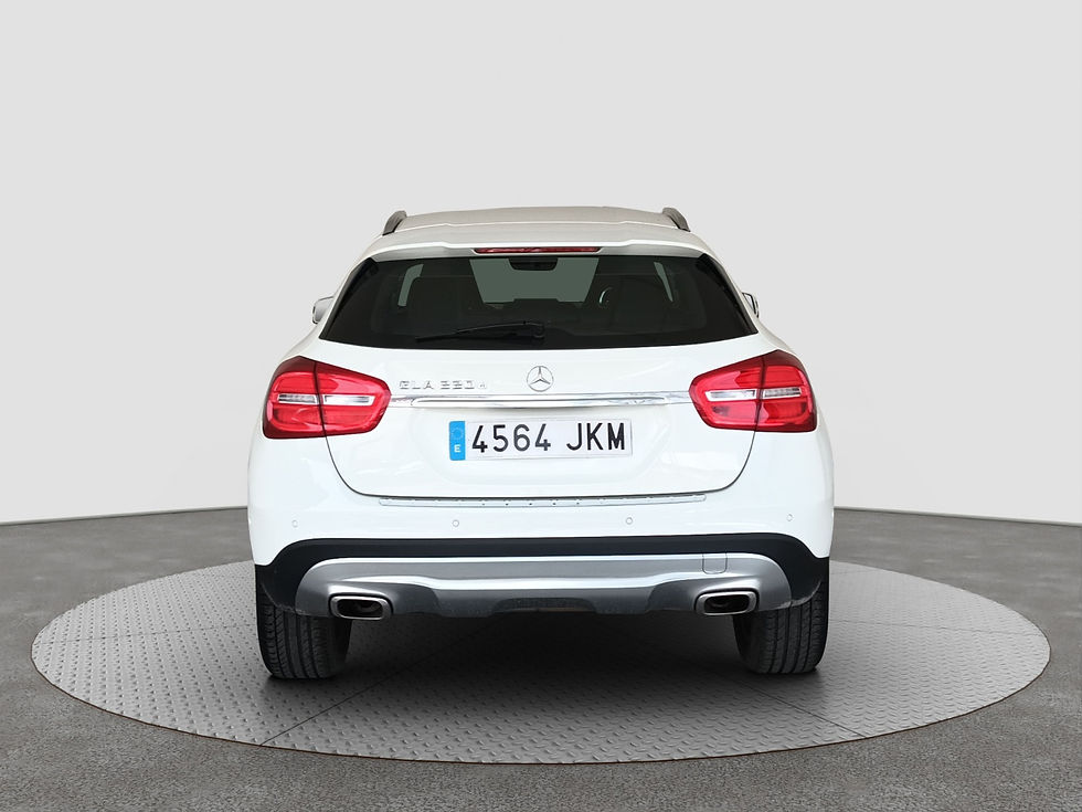 Thumbnail: MERCEDES GLA 220 d Urban 7G-DCT