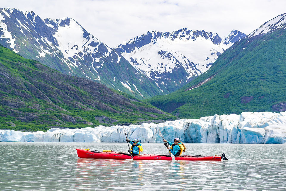 kayaking in spencer glacier
