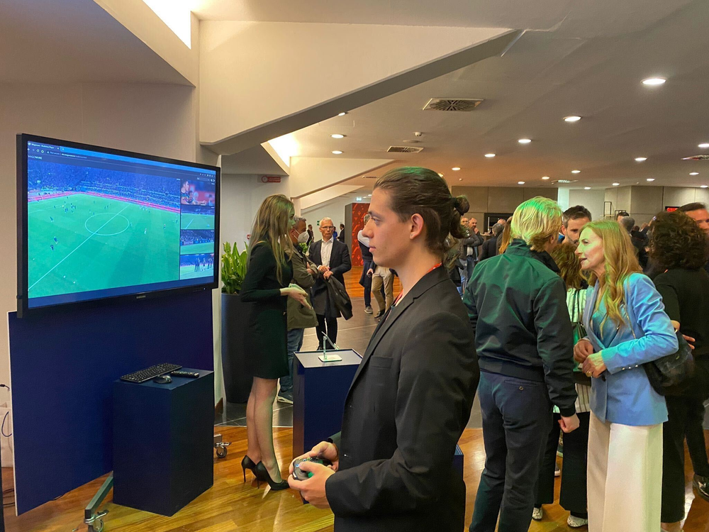 Multi-angle APP from LIVE Stadium