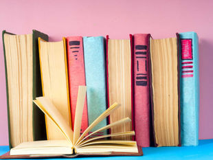 What Are Memoirs & Why Do We Love Them? Top Memoir Books to Read