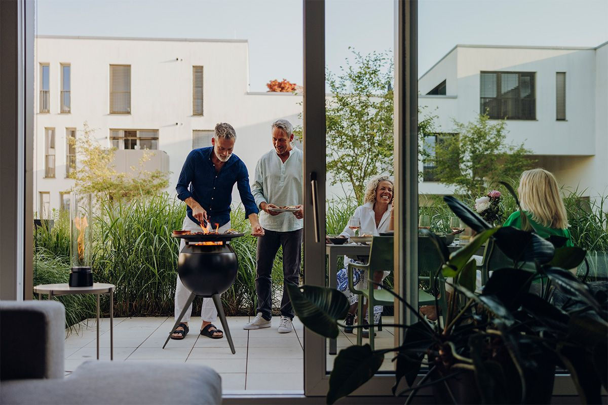HÖFATS - MOON 45 all black Plancha-Grillset hoch