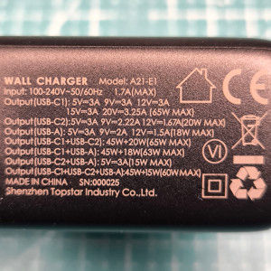 INIU 65W 2C1A charger