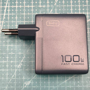 INIU 100W 2C1A usb GaN charger