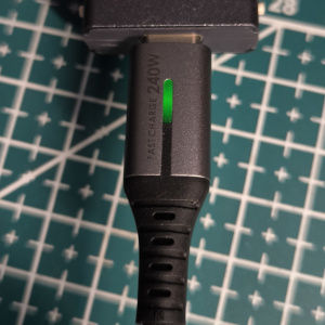 INIU 240W USB2.0 PD3.1 cable with LED