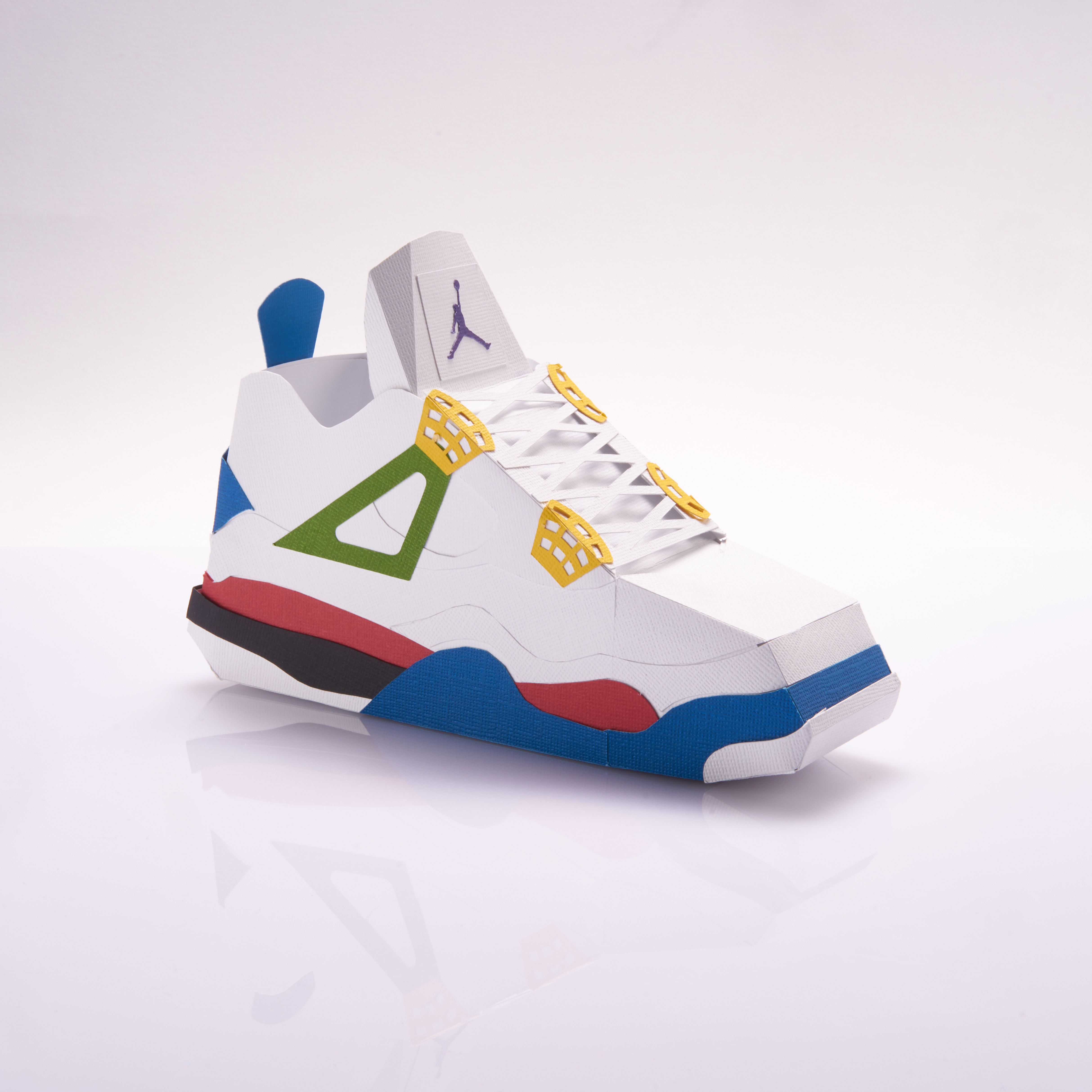 Paper sneaker AJ4