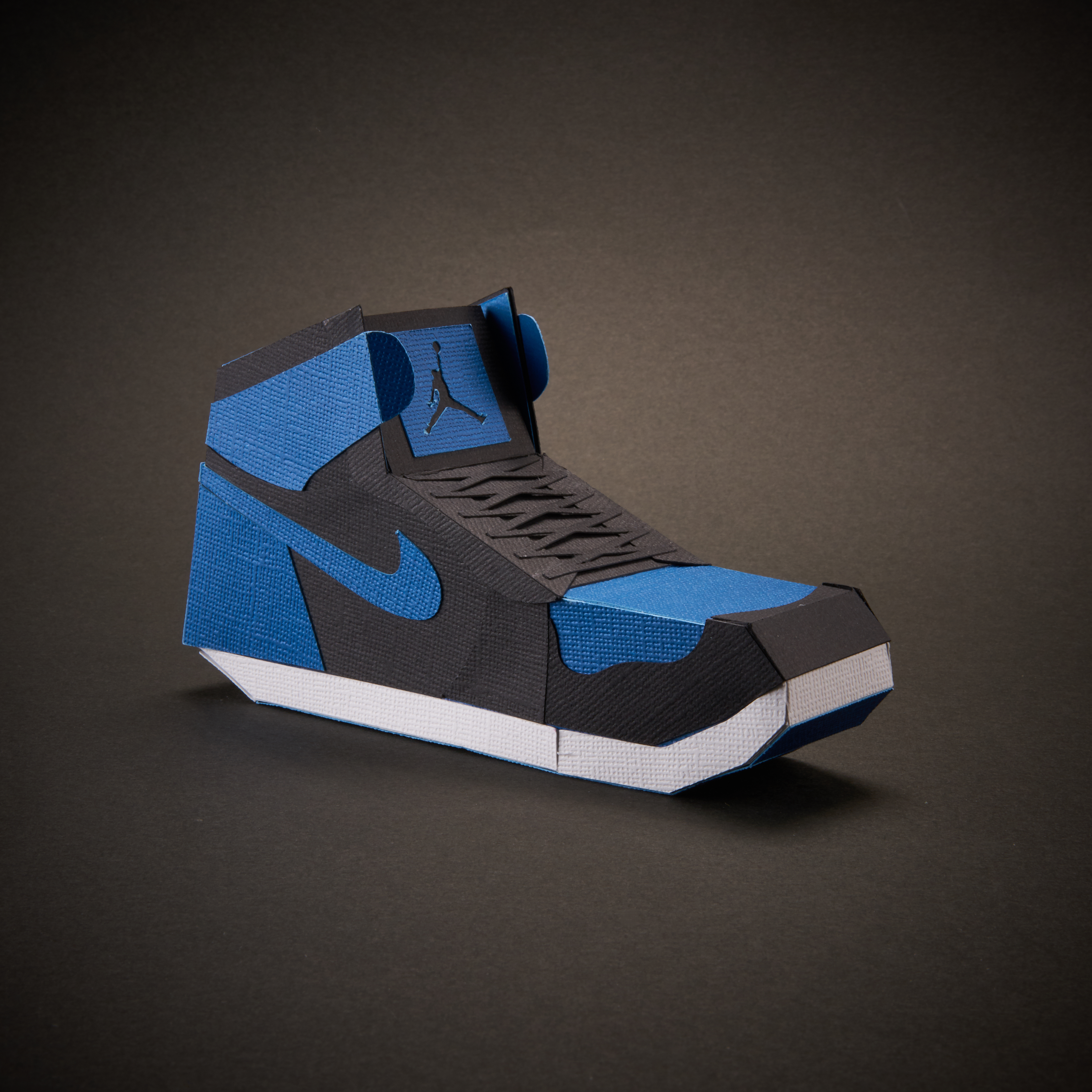 Paper Sneaker AJ1