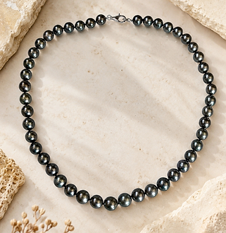 collier-perles-de-tahiti-shamani-paris femme.jpg