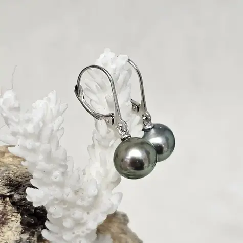 boucles-d-oreilles-tahiti-paris-shamani-créaperles2.2.webp