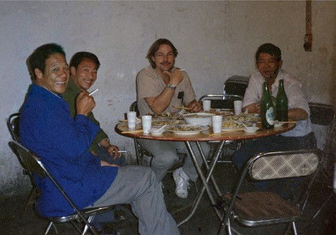 Allan Voshall, whose story is told in Chapter 5, with members of the work unit. Mr. Wang Xuewen is to the far right. He began work at the mine as a miner in the 1970s and served as Vice Director of the Yungai Turquoise Mine from 1984-1989 and Director from 1990-1992.