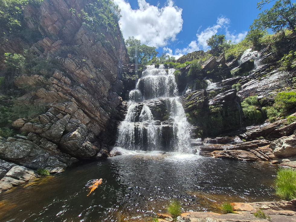 achoeira do Tombador, Parque nacional da serra do cipó; portaria do Retiro. São 9km de trilha ida e 9km de trilha volta.